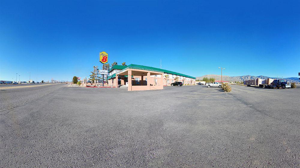 Super 8 By Wyndham Alamogordo - White Sands Exterior photo
